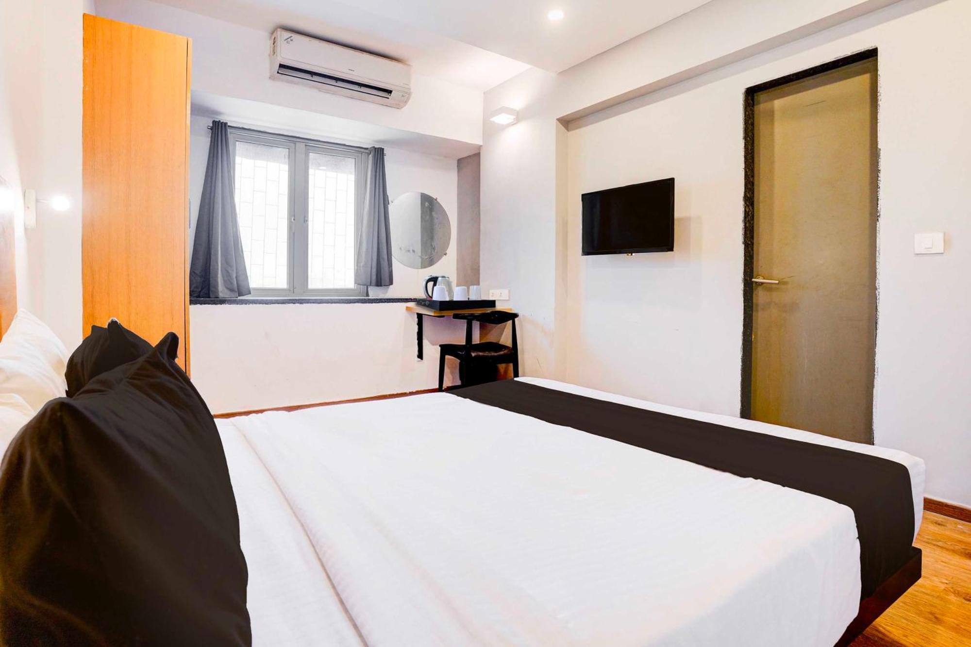 Hotel O Khar The Unicontinental - Mumbai — Photos 2